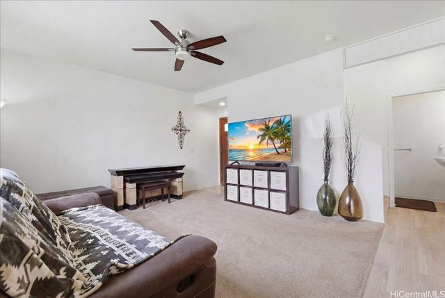 91-6221 Kapolei Parkway 105, Ewa Beach, HI 96706