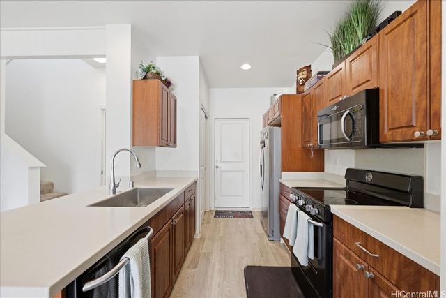 91-6221 Kapolei Parkway 105, Ewa Beach, HI 96706