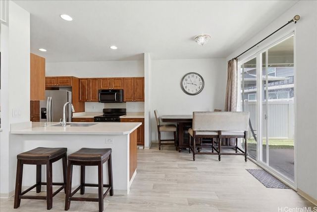 91-6221 Kapolei Parkway 105, Ewa Beach, HI 96706