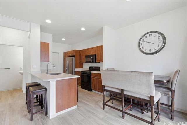 91-6221 Kapolei Parkway 105, Ewa Beach, HI 96706