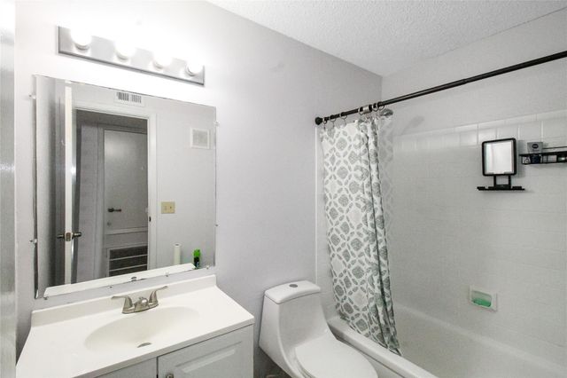 260 El Dorado Boulevard 3105, Houston, TX 77598