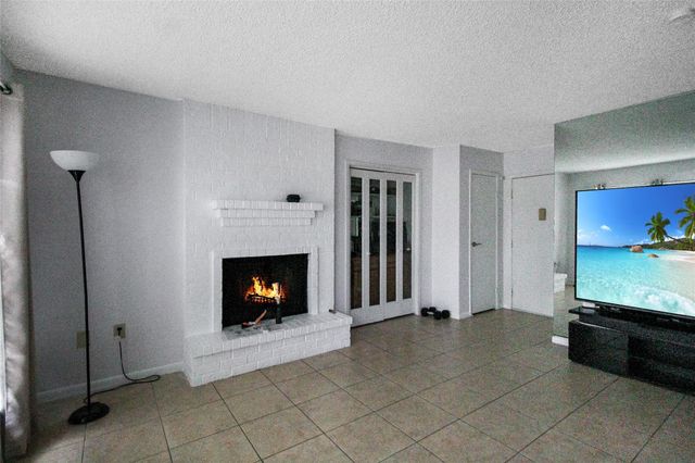 260 El Dorado Boulevard 3105, Houston, TX 77598