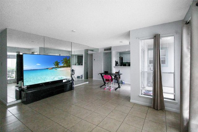 260 El Dorado Boulevard 3105, Houston, TX 77598