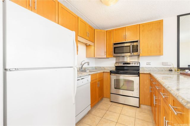 411 Hobron Lane 2911, Honolulu, HI 96815