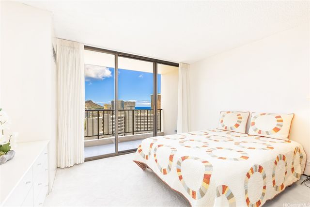 411 Hobron Lane 2911, Honolulu, HI 96815