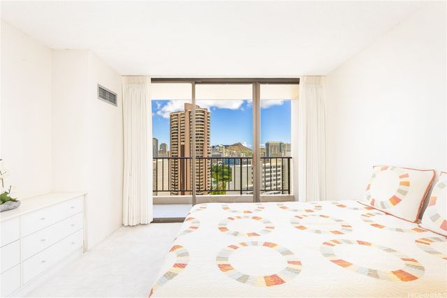 411 Hobron Lane 2911, Honolulu, HI 96815