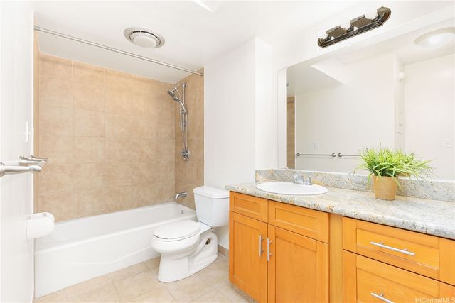411 Hobron Lane 2911, Honolulu, HI 96815