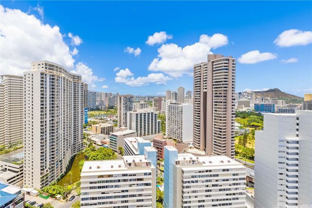 411 Hobron Lane 2911, Honolulu, HI 96815