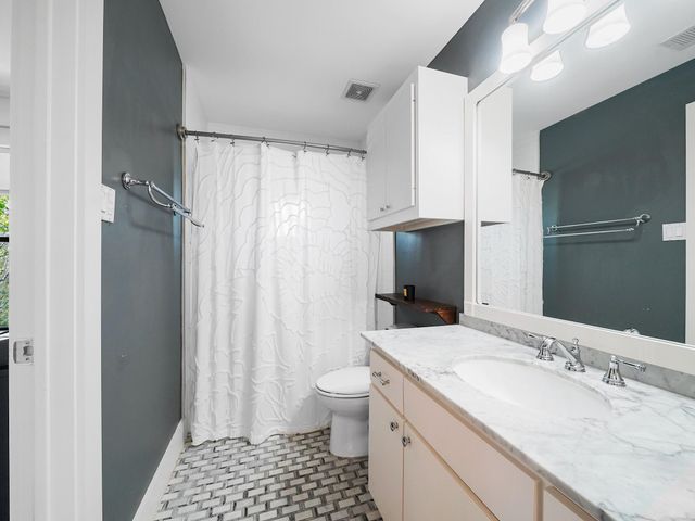 1231 Jackson Boulevard, Houston, TX 77006