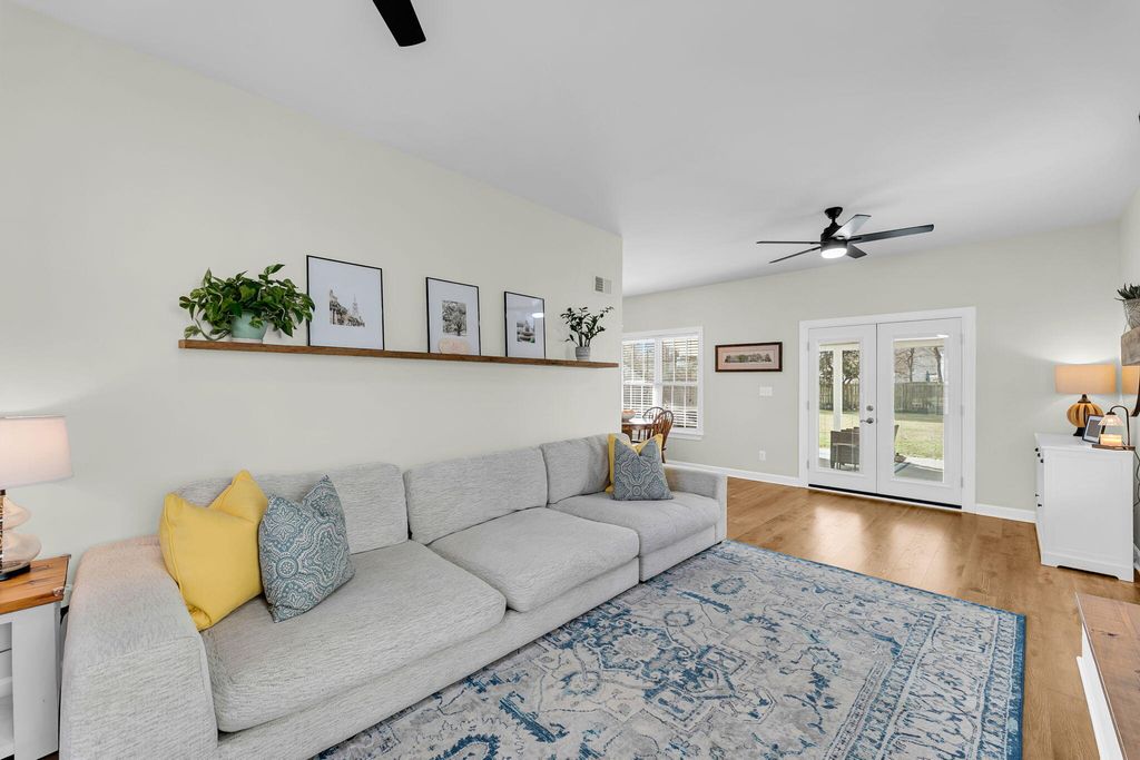 Image 10 of property listing at 3209 Blazer Horse Court, Johns Island, SC 29455