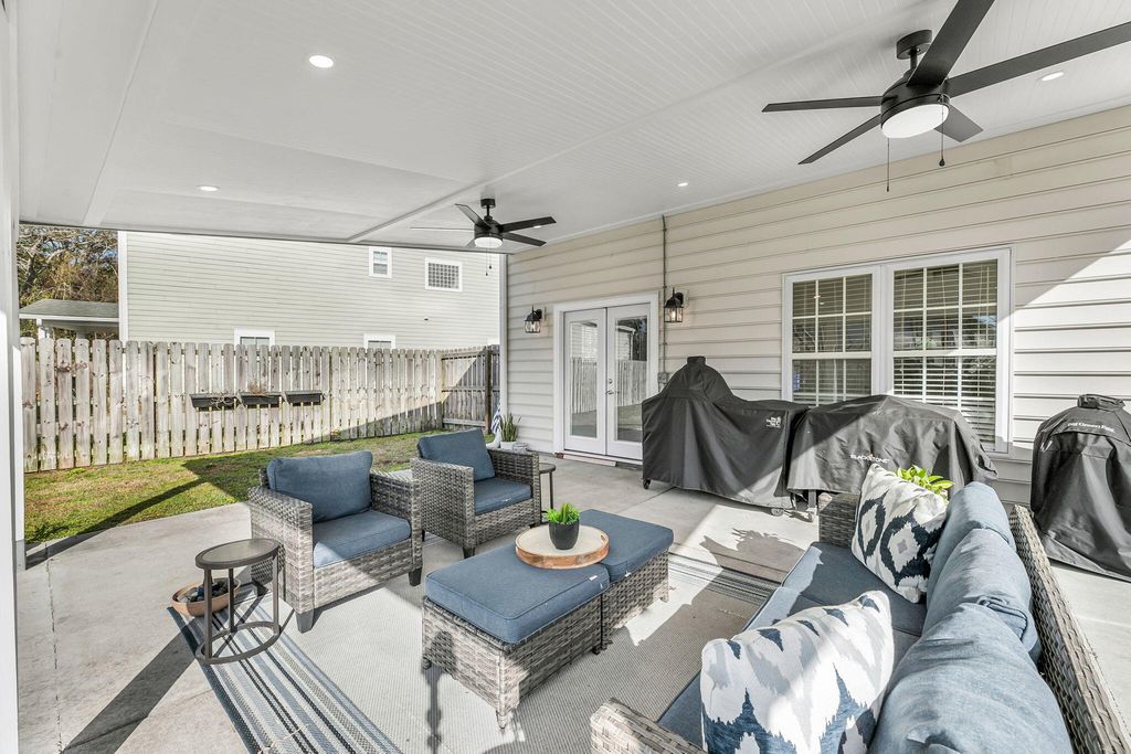 Image 27 of property listing at 3209 Blazer Horse Court, Johns Island, SC 29455