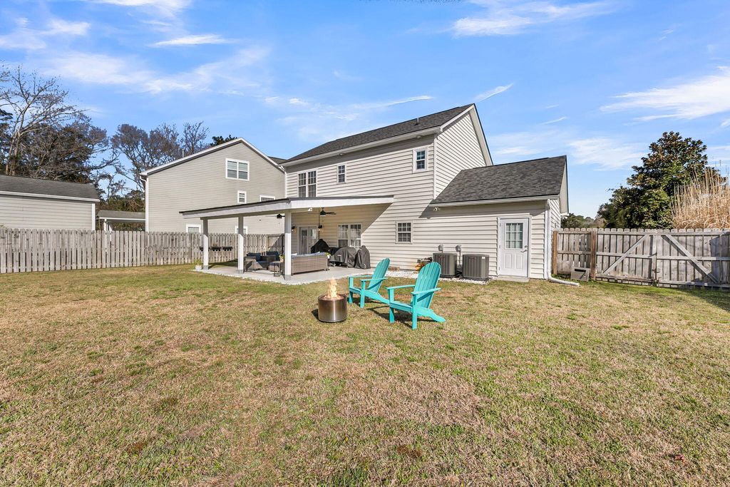 Image 29 of property listing at 3209 Blazer Horse Court, Johns Island, SC 29455
