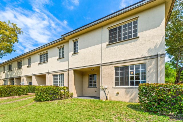 1221 Abaco Lane, Riviera Beach, FL 33404