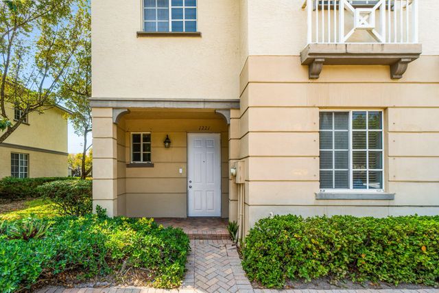 1221 Abaco Lane, Riviera Beach, FL 33404