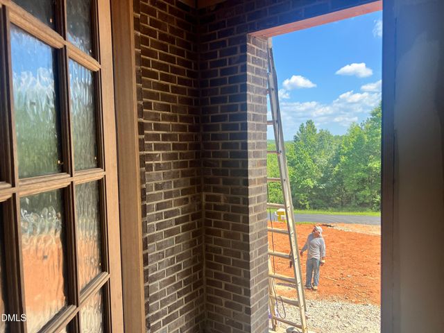 95 Mountaintop Circle, Pittsboro, NC 27312