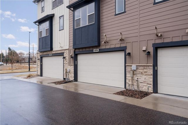 11890 W 52nd Avenue, Wheat Ridge, CO 80033