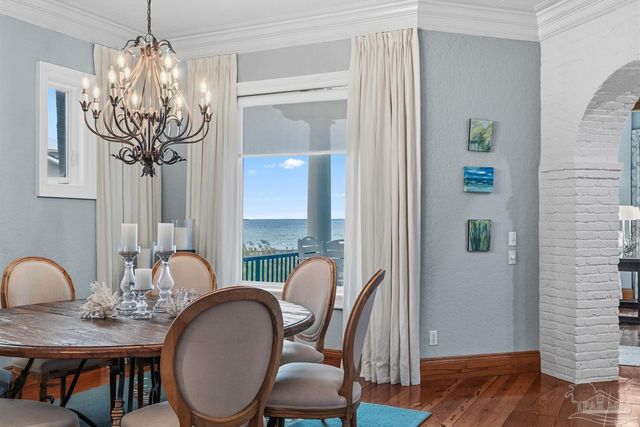 39 E Galvez Ct, Pensacola Beach, FL 32561