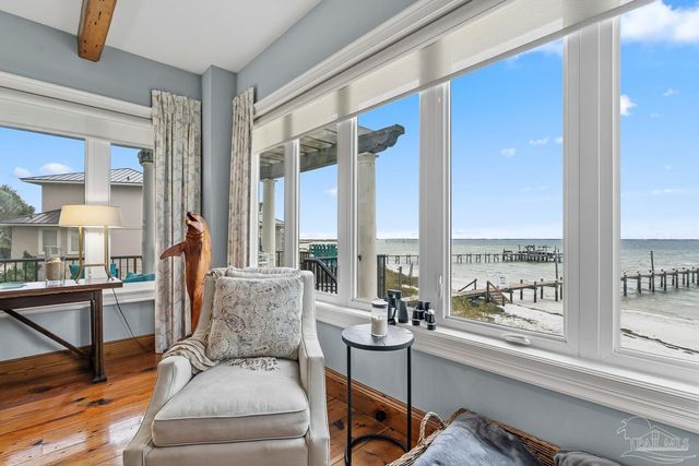 39 E Galvez Ct, Pensacola Beach, FL 32561