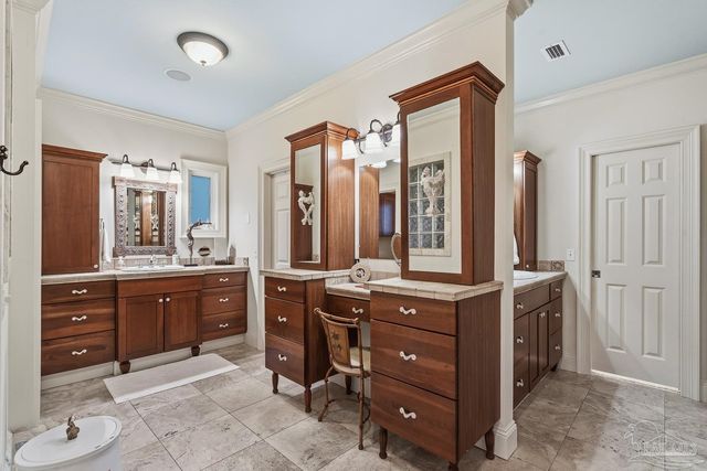 39 E Galvez Ct, Pensacola Beach, FL 32561