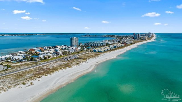 39 E Galvez Ct, Pensacola Beach, FL 32561