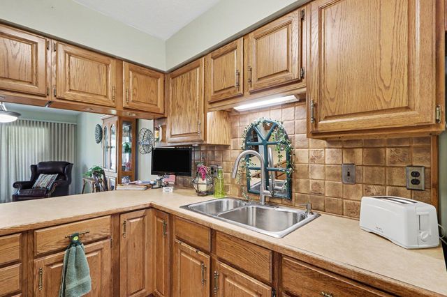 5126 Green Meadow Road, Kalamazoo, MI 49009