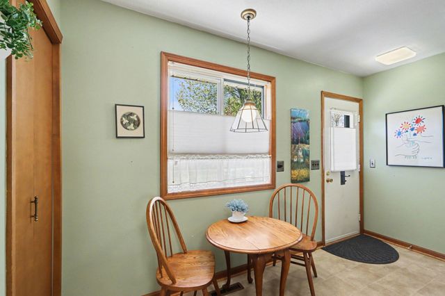 5126 Green Meadow Road, Kalamazoo, MI 49009
