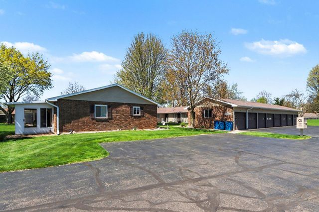 5126 Green Meadow Road, Kalamazoo, MI 49009