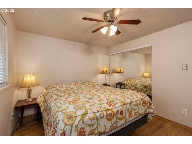 913 Se ANGELLA Ct, Mc Minnville, OR 97128