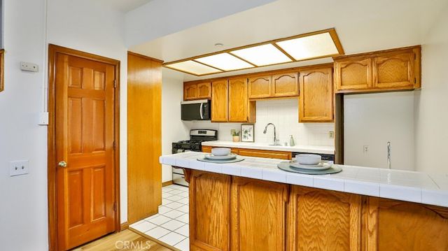 17200 Newhope 23, Fountain Valley, CA 92708
