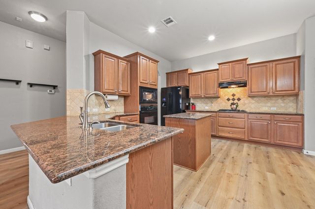 238 Tarbox Brown DR, Buda, TX 78610