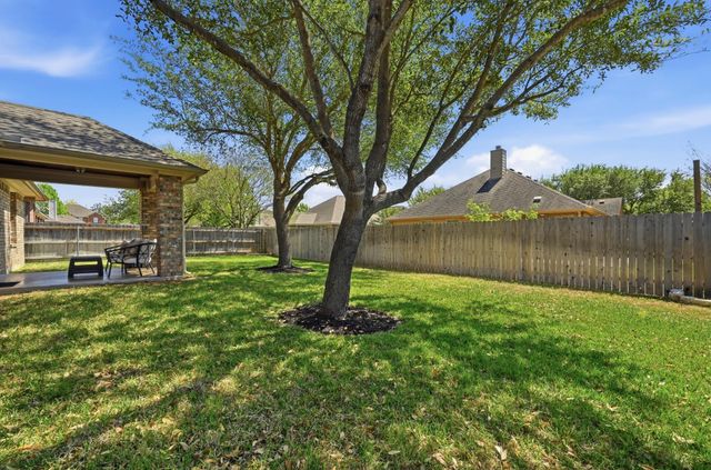 238 Tarbox Brown DR, Buda, TX 78610