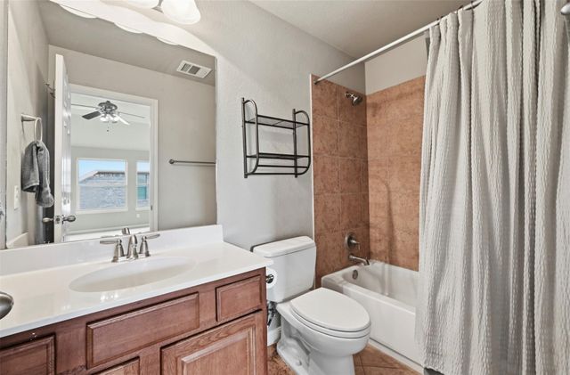 238 Tarbox Brown DR, Buda, TX 78610