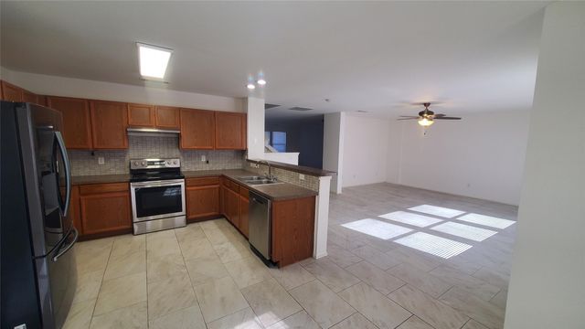 109 Southwestern Drive, Forney, TX 75126