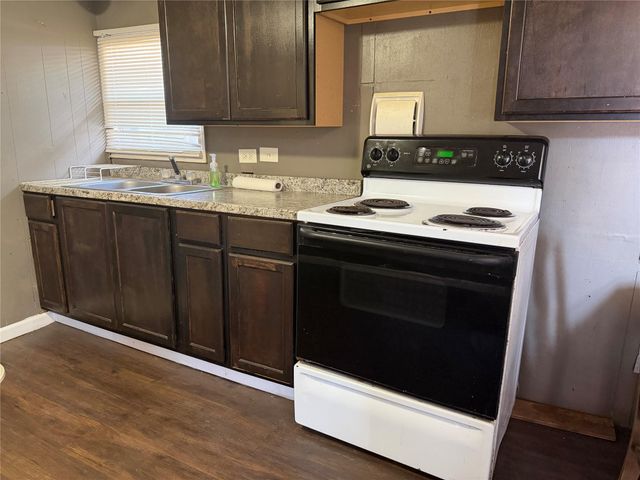 12202 Ticonderoga Road, Houston, TX 77044