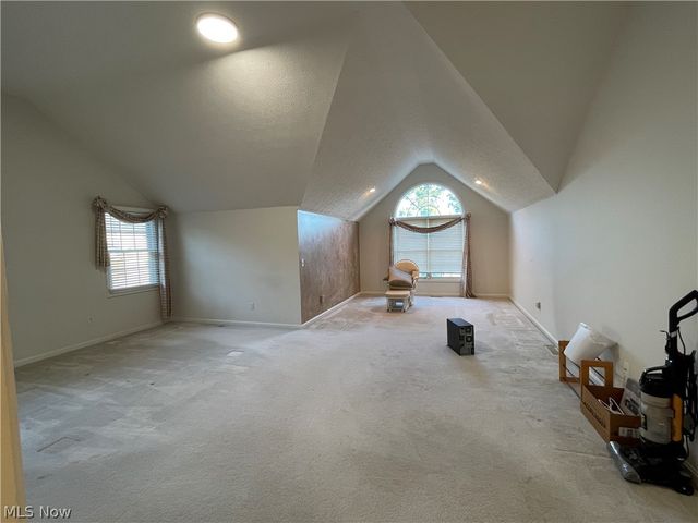 19956 Colleen Court, Strongsville, OH 44149