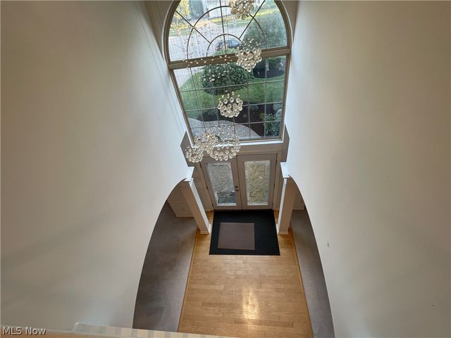 19956 Colleen Court, Strongsville, OH 44149
