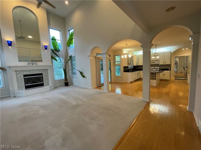 19956 Colleen Court, Strongsville, OH 44149