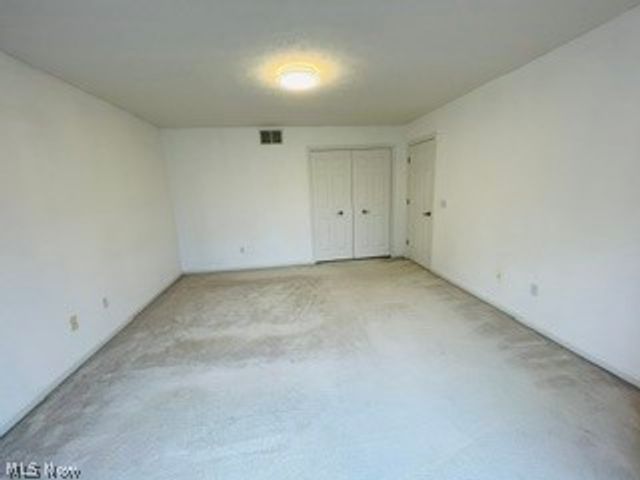 19956 Colleen Court, Strongsville, OH 44149