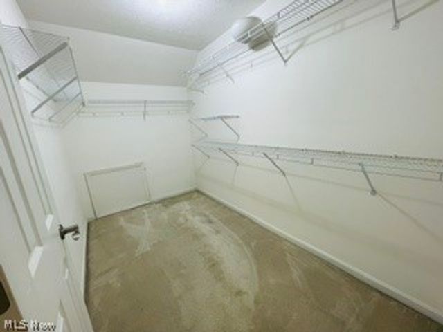 19956 Colleen Court, Strongsville, OH 44149
