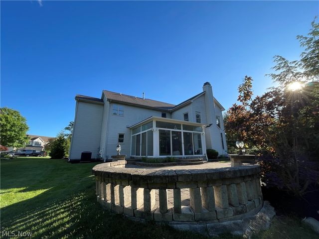 19956 Colleen Court, Strongsville, OH 44149