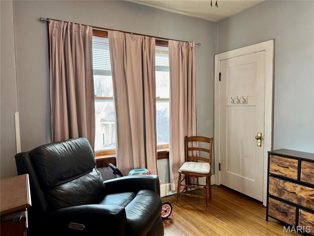 30 Grand Avenue, Belleville, IL 62220