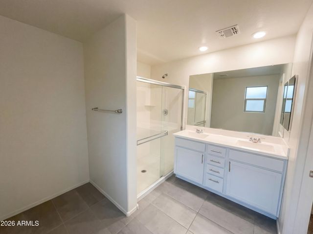 2952 E FAIRVIEW Avenue, Mesa, AZ 85204