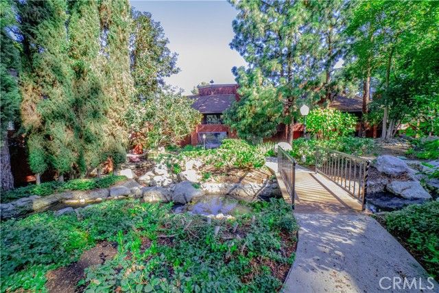 388 S Prospectors Road 110, Diamond Bar, CA 91765