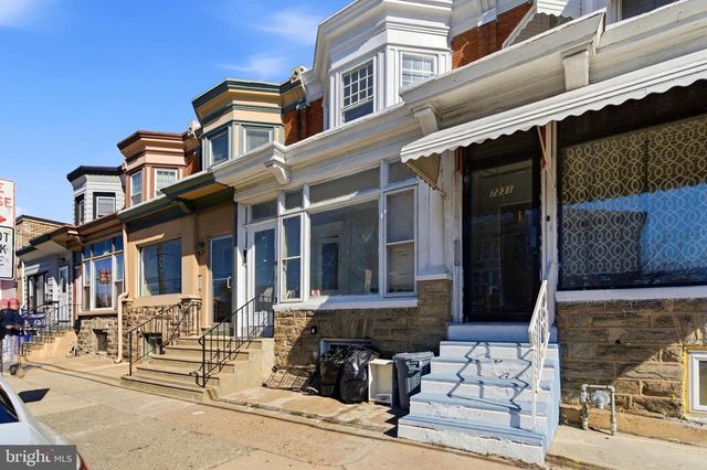 7233 W CHESTER PIKE, Upper Darby, PA 19082