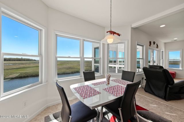 29 Toms Court, Little Egg Harbor, NJ 08087