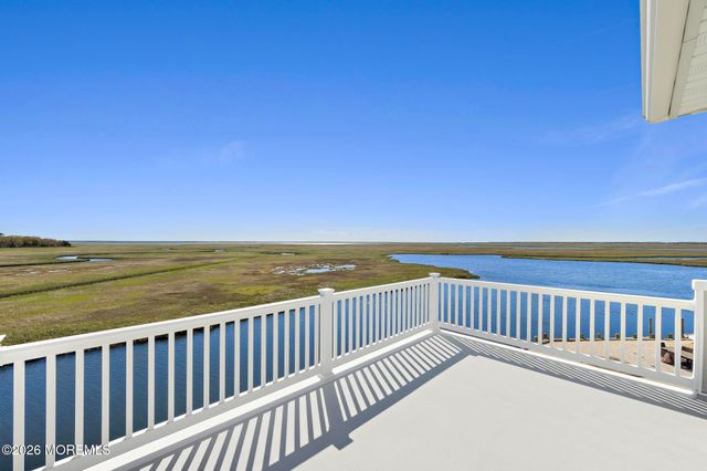29 Toms Court, Little Egg Harbor, NJ 08087
