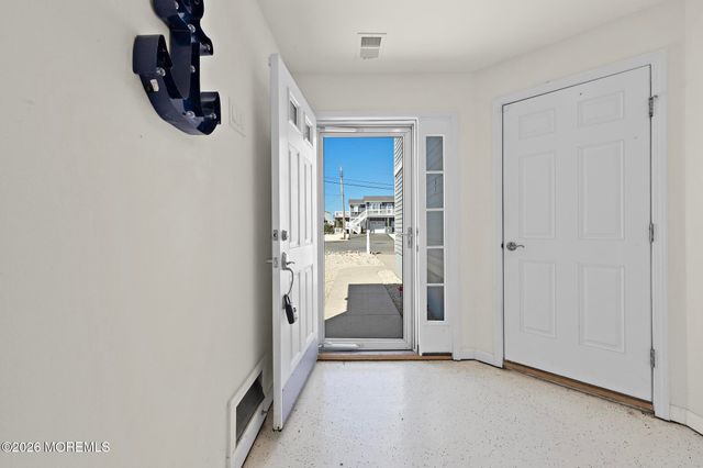 29 Toms Court, Little Egg Harbor, NJ 08087