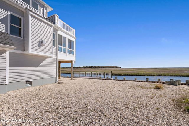 29 Toms Court, Little Egg Harbor, NJ 08087