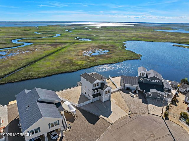 29 Toms Court, Little Egg Harbor, NJ 08087