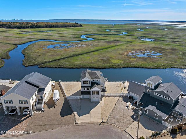 29 Toms Court, Little Egg Harbor, NJ 08087